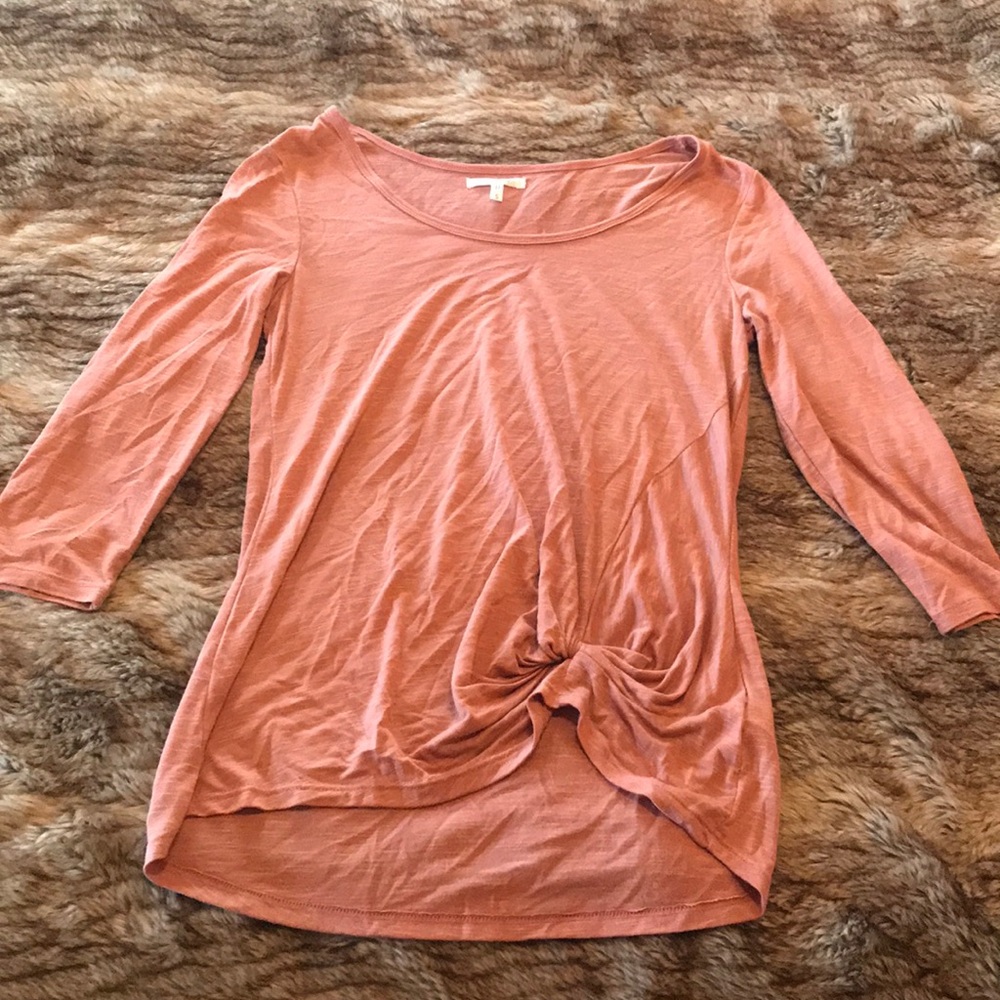 Front knot top